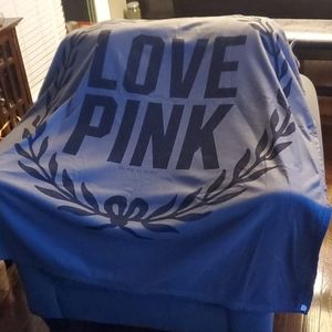 Euc PINK throw blanket